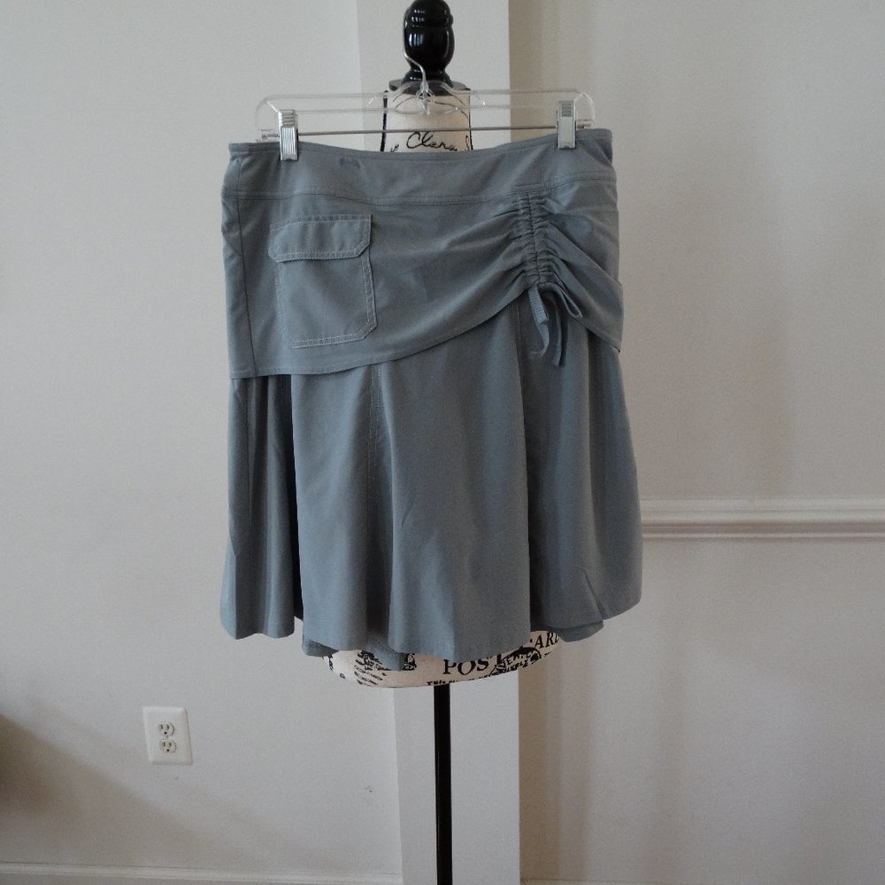 Skorts